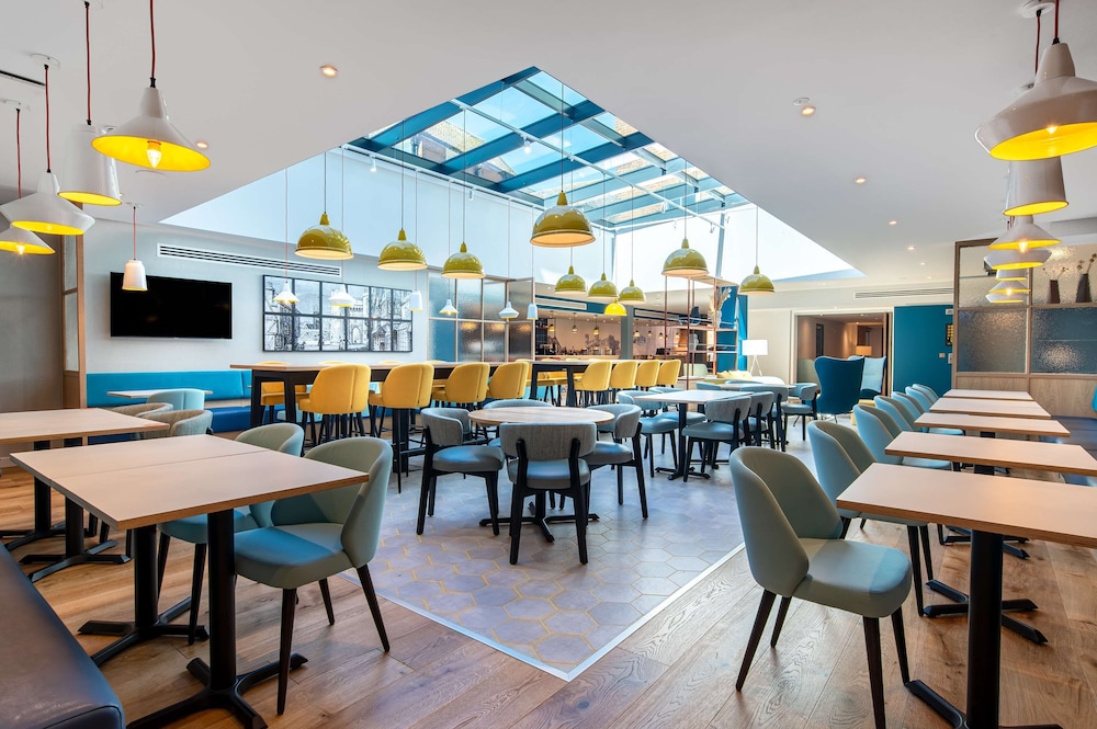 hampton by hilton canterbury