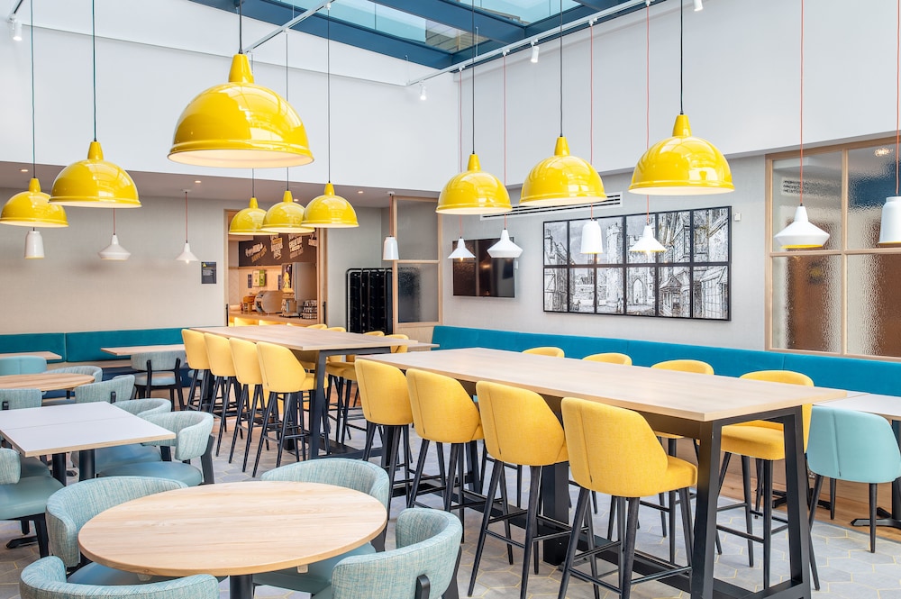 hampton by hilton canterbury