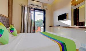 treebo trend hotel green woods