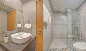 itsy hotels tao residency