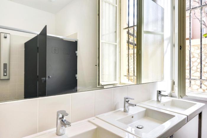 the people marseille hostel