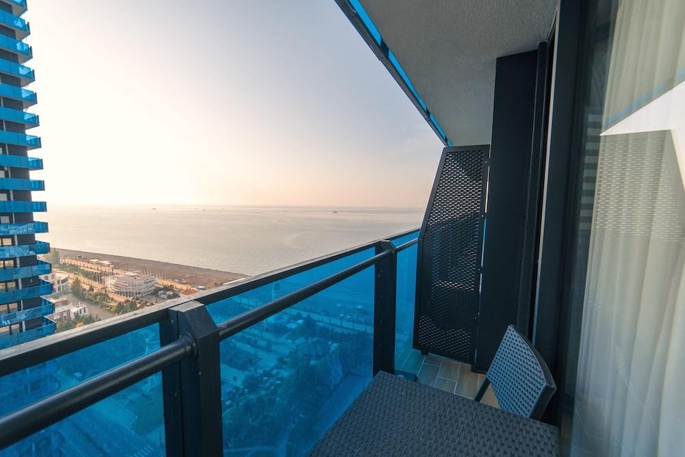 grand city apartments batumi