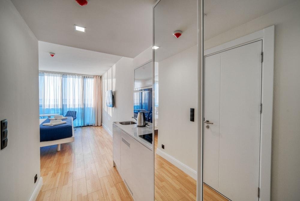 grand city apartments batumi