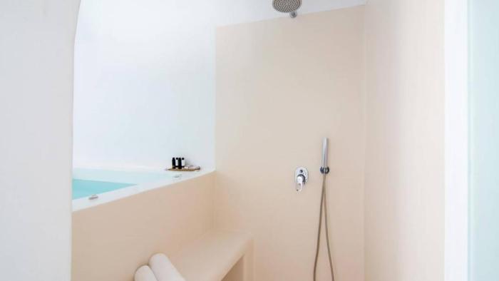 aeifos boutique hotel