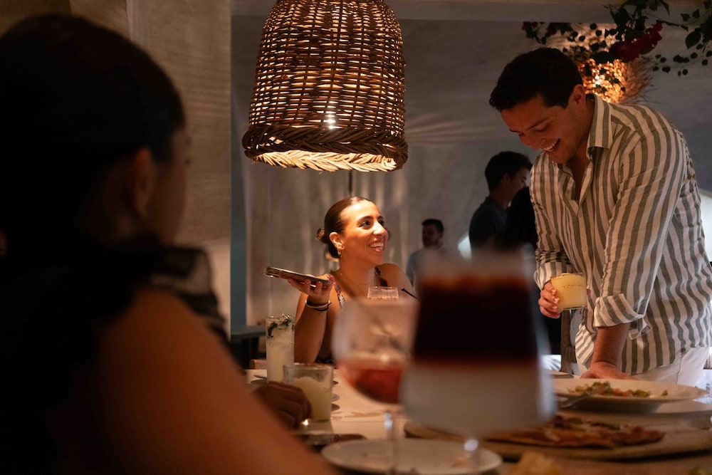 calypso hotel cancun