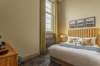 riva boutique hotel and restaurant