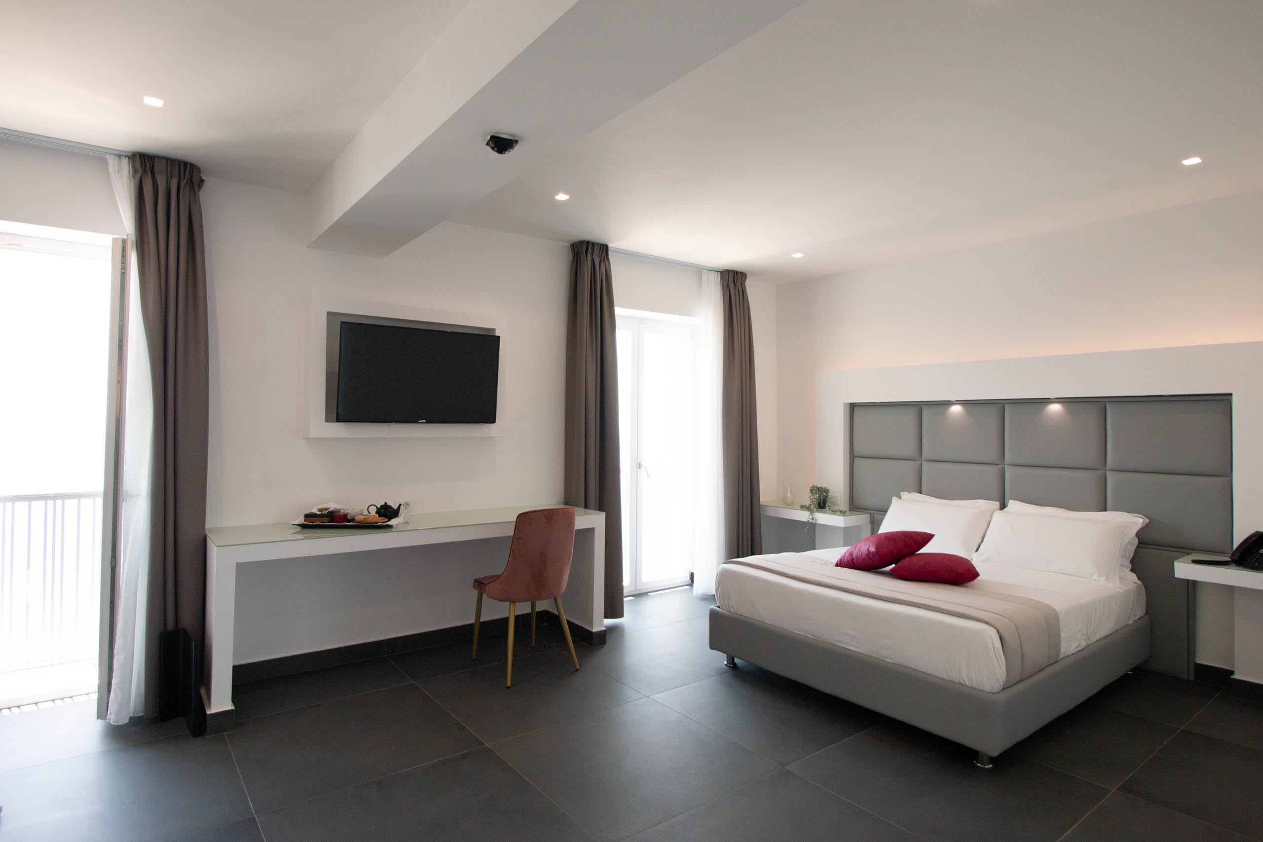 grand hotel serapide