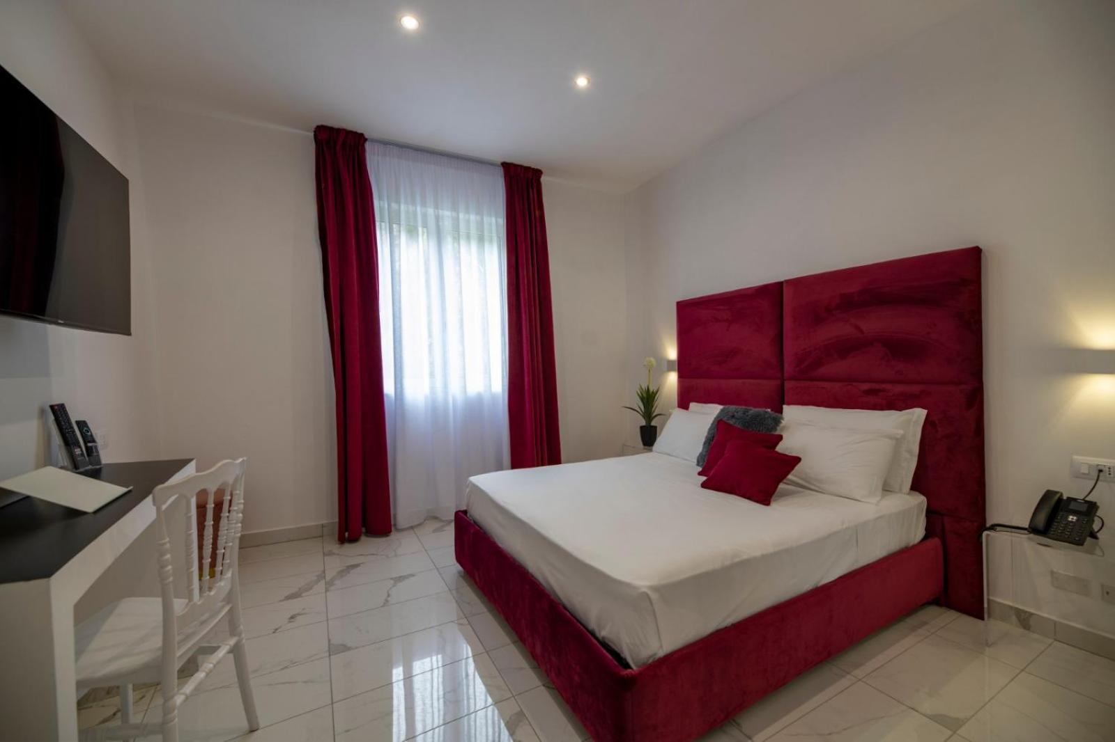 grand hotel serapide