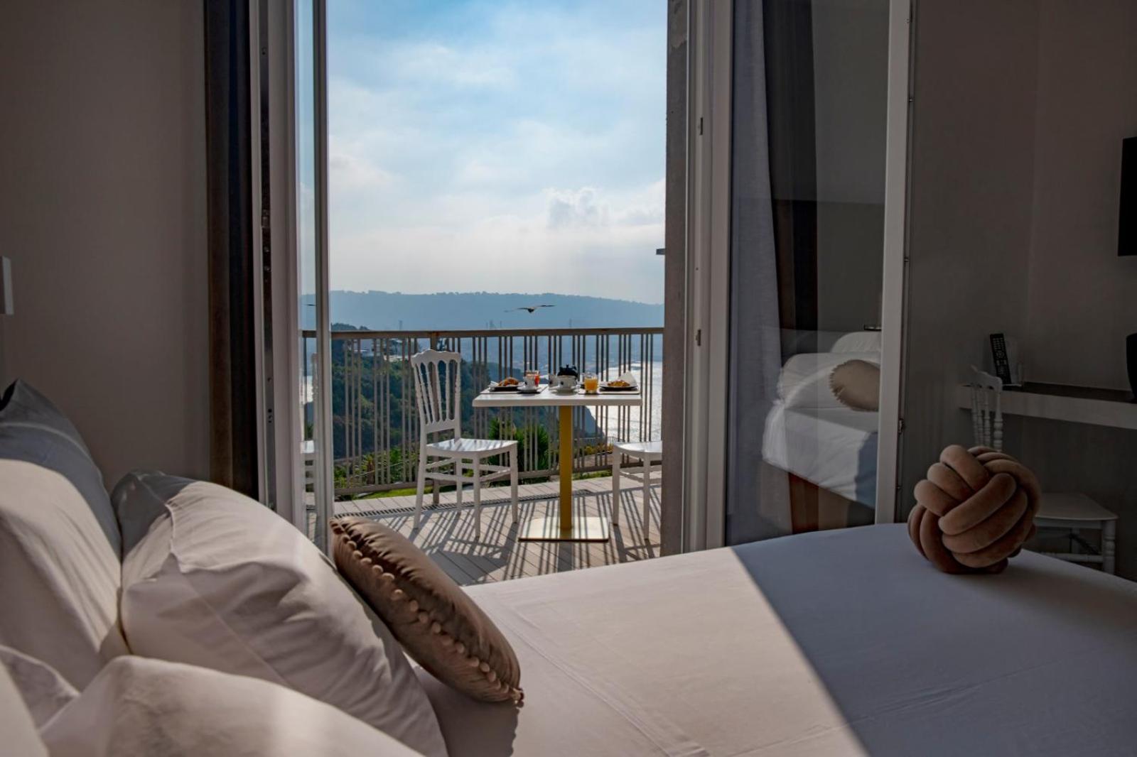 grand hotel serapide