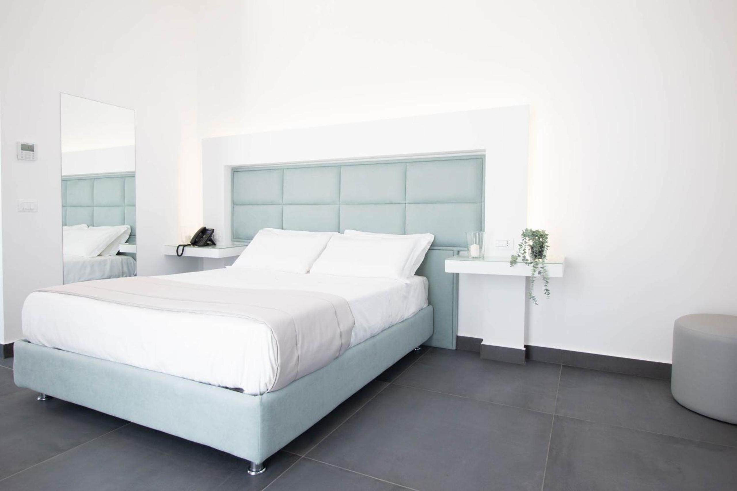 grand hotel serapide