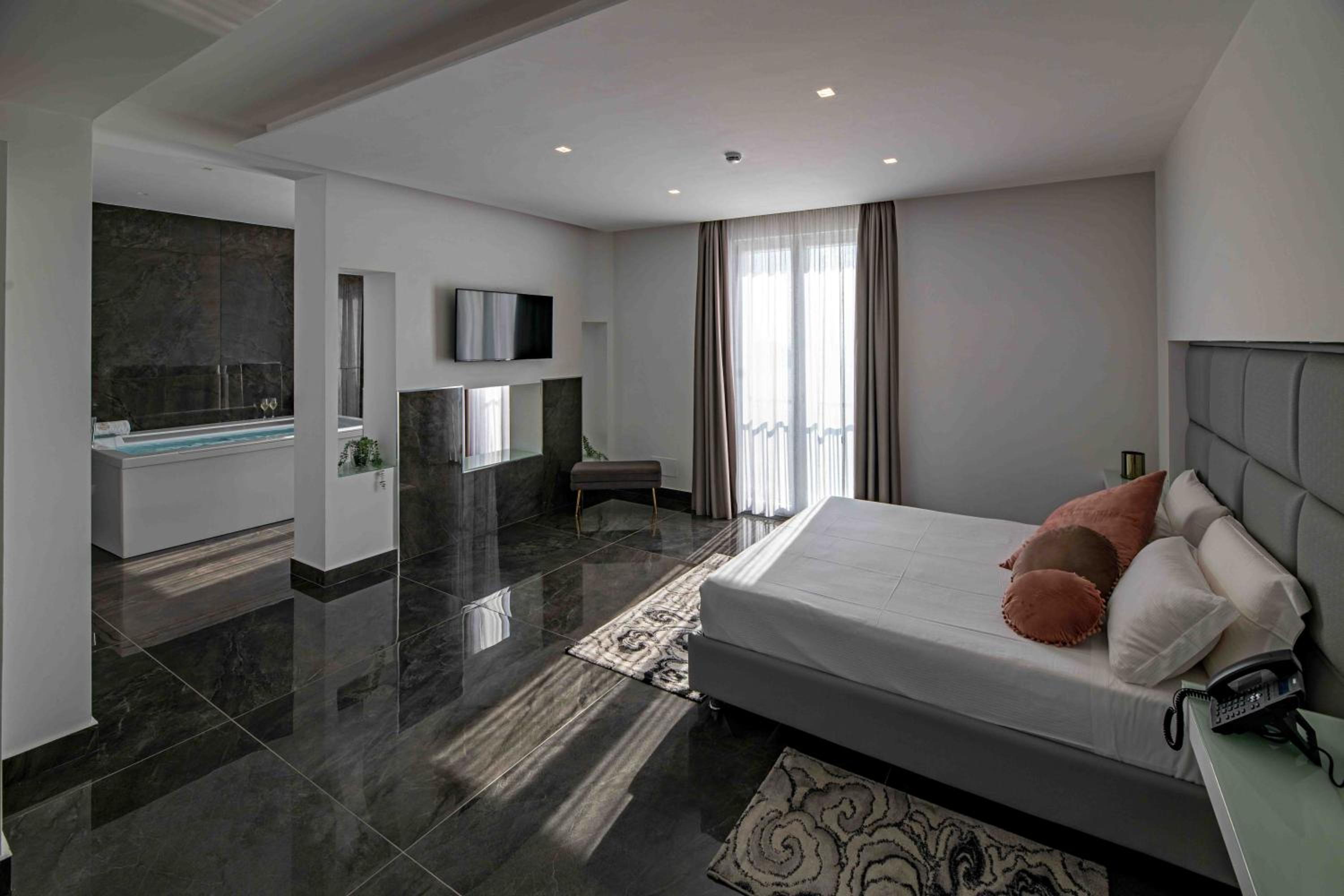 grand hotel serapide