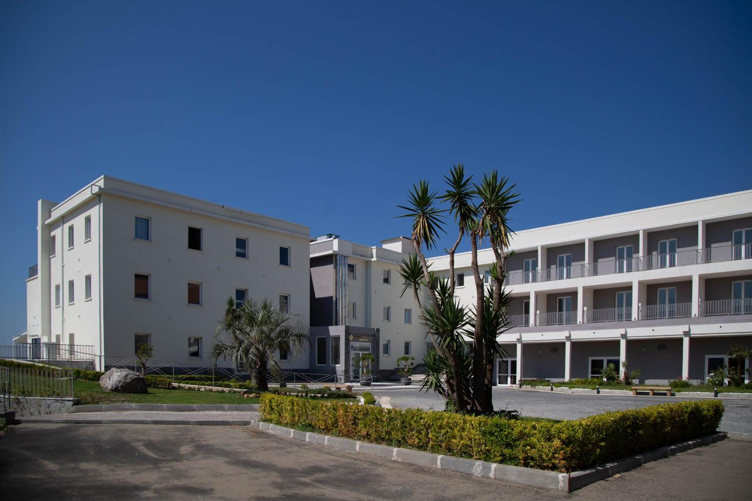 grand hotel serapide
