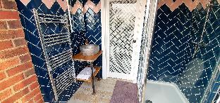 angel townhouse