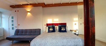 angel townhouse