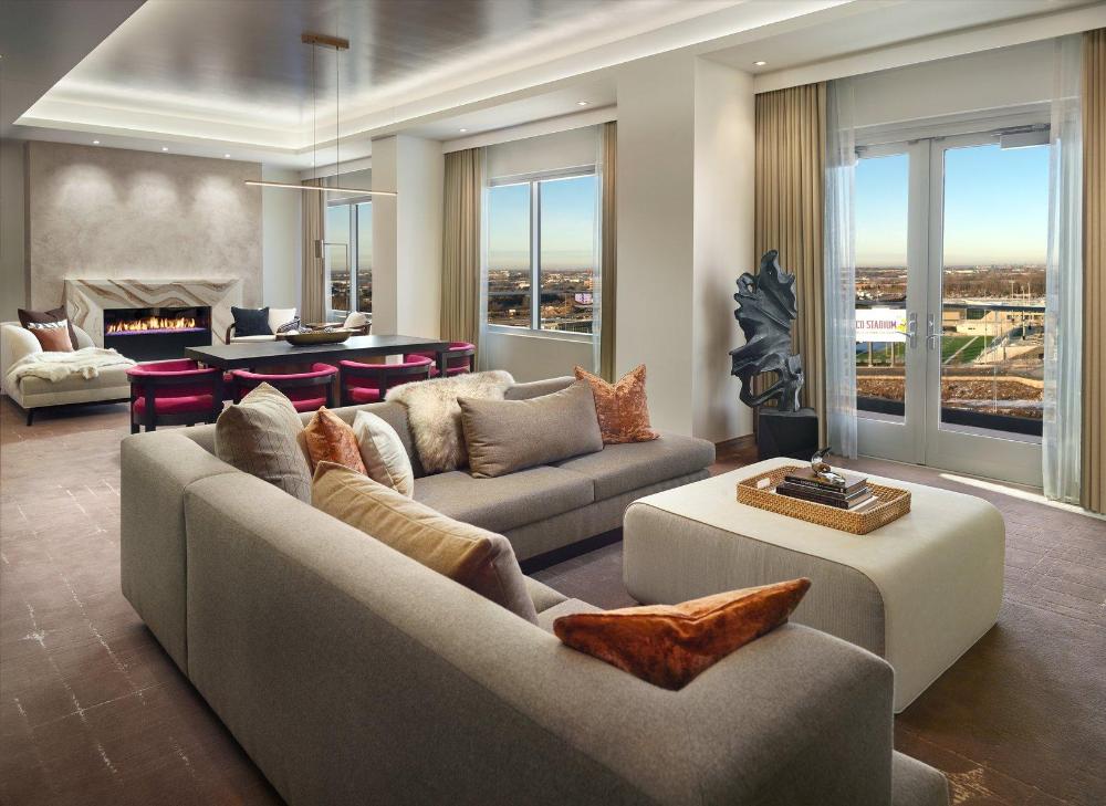 omni viking lakes hotel