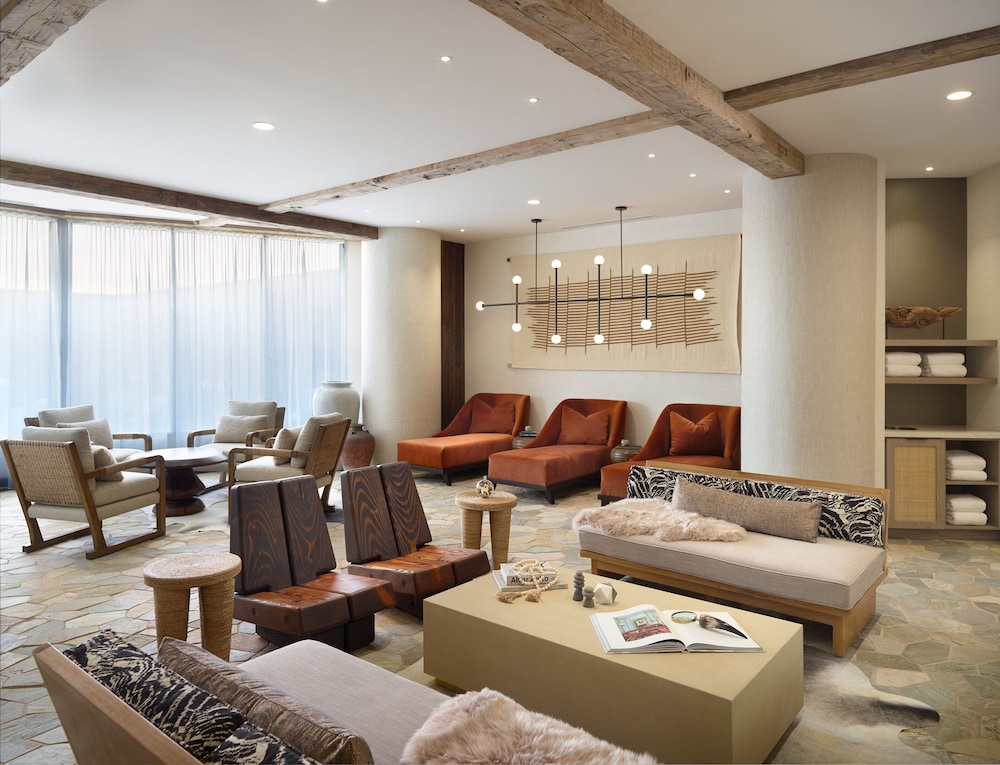 omni viking lakes hotel