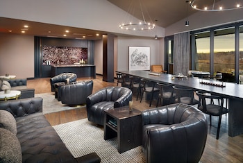 omni viking lakes hotel