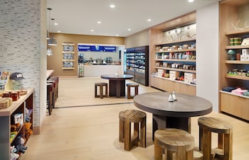 omni viking lakes hotel