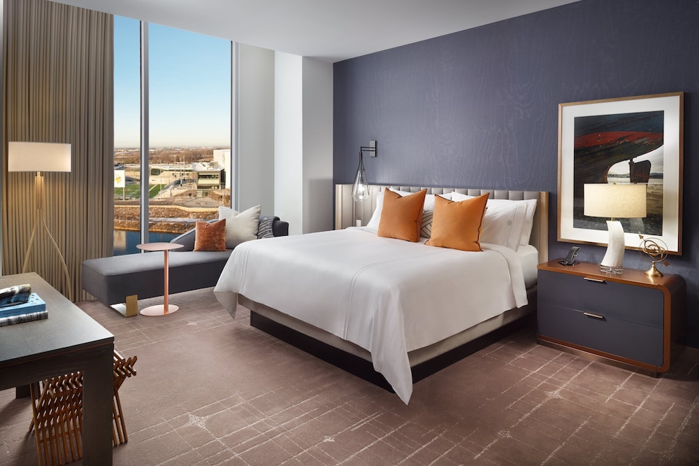 omni viking lakes hotel