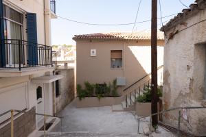 pylosea luxury lodge