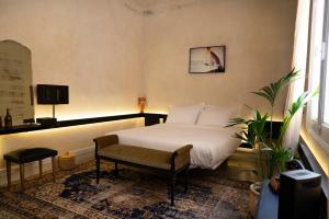 shila athens