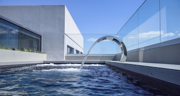 onoma hotel