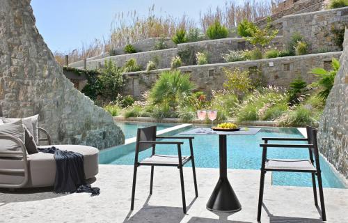 aeonic suites and spa