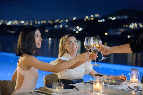 aeonic suites and spa