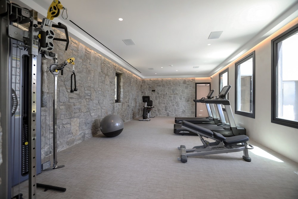 aeonic suites and spa