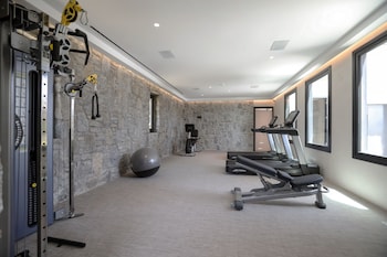 aeonic suites and spa