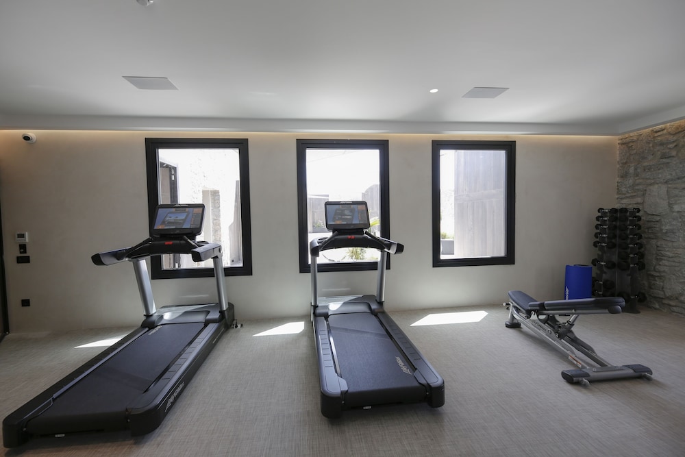 aeonic suites and spa
