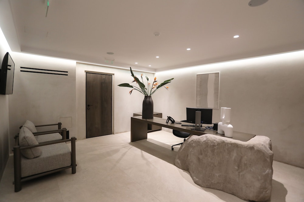 aeonic suites and spa