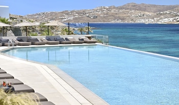 aeonic suites and spa