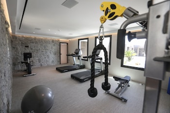 aeonic suites and spa