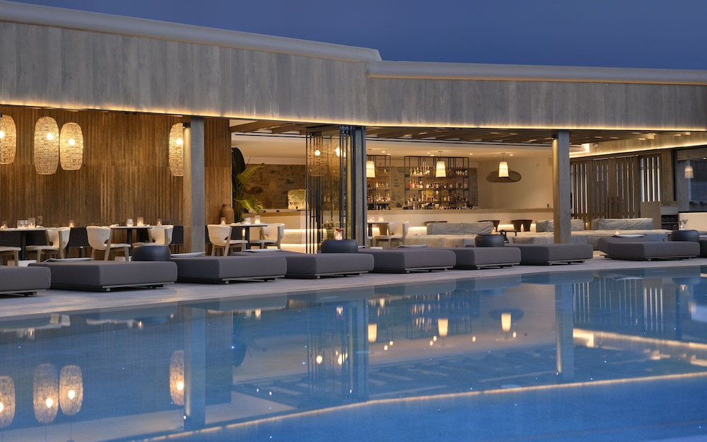 aeonic suites and spa