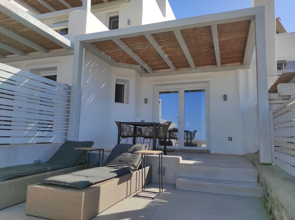 mykonos residence villas and suites