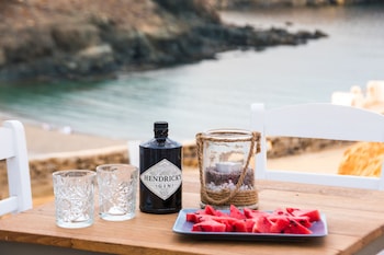 mykonos residence villas and suites