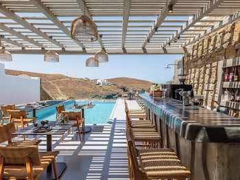 mykonos residence villas and suites