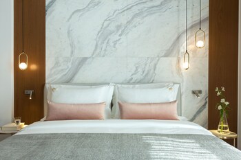 mirabile luxury suites