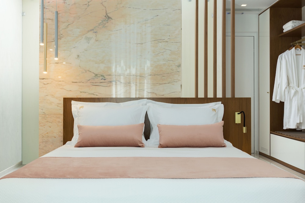 mirabile luxury suites