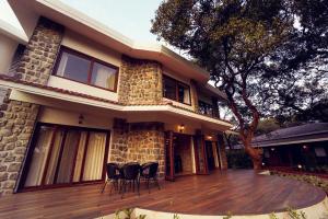 Tranquil Resort & Spa,Satara-Medha-Mahabaleshwar Rd,3 star