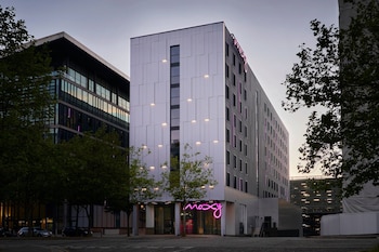 moxy milton keynes