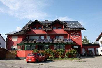 niederaichbach