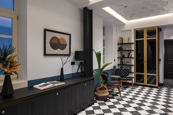 Lithia Boutique Hotel,Ioannina Airport>>Ioannina,3.5 star