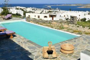 paros