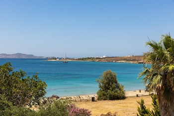 paros