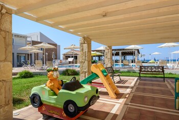 Kostakis Beach Hotel,Chania>>Agia Marina,2 star
