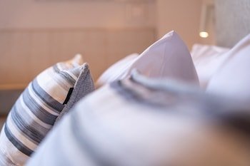 mirablue luxury residences