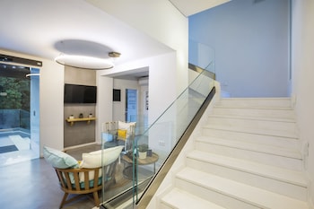 mirablue luxury residences