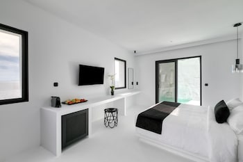 tagoo black